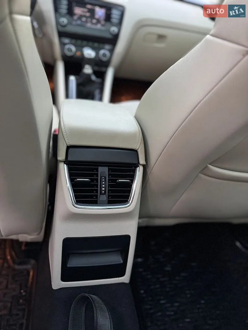 2014 Skoda Octavia - мініатюра 18