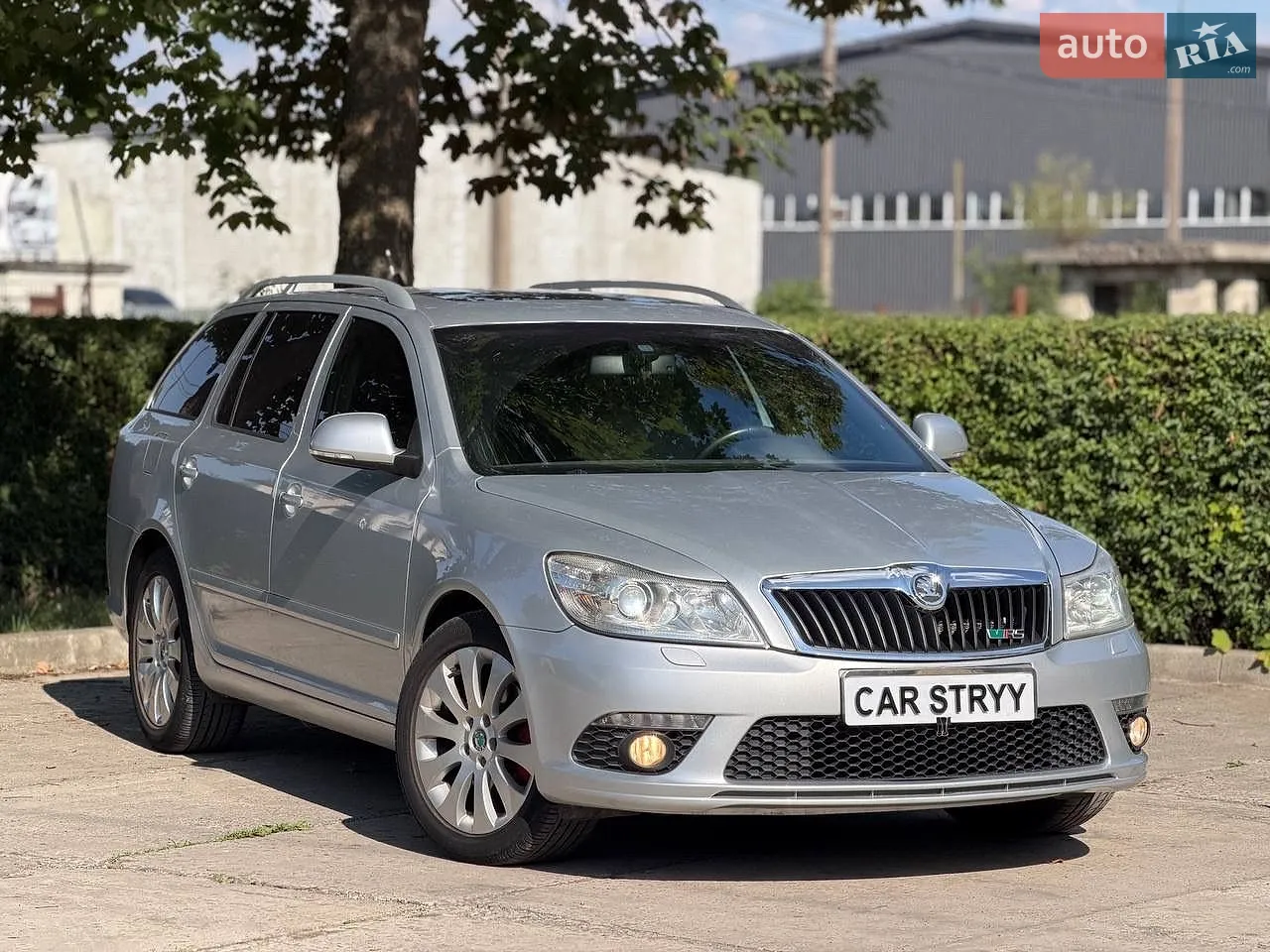 2010 Skoda Octavia - фото 1