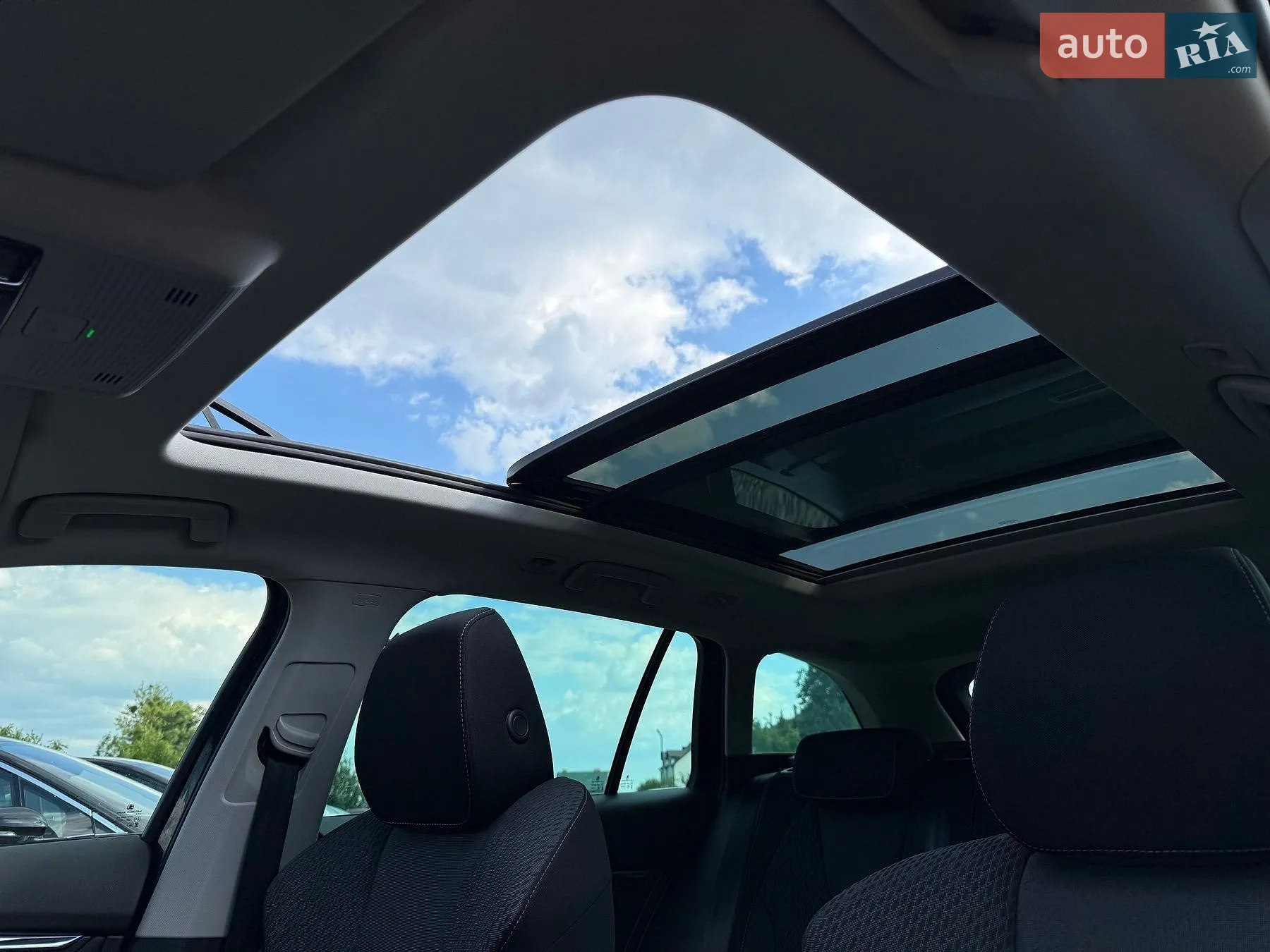 2021 Skoda Octavia - мініатюра 48