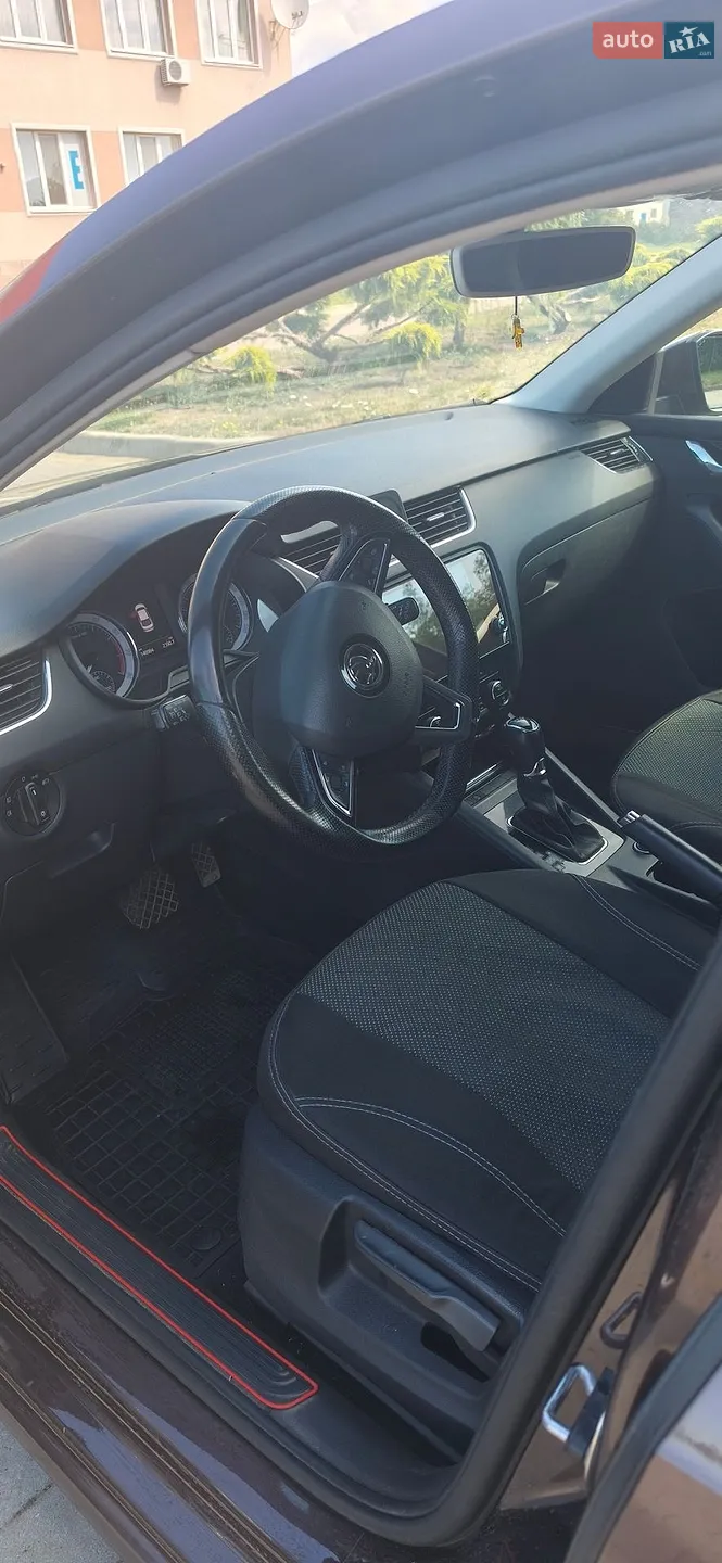 2017 Skoda Octavia - мініатюра 6