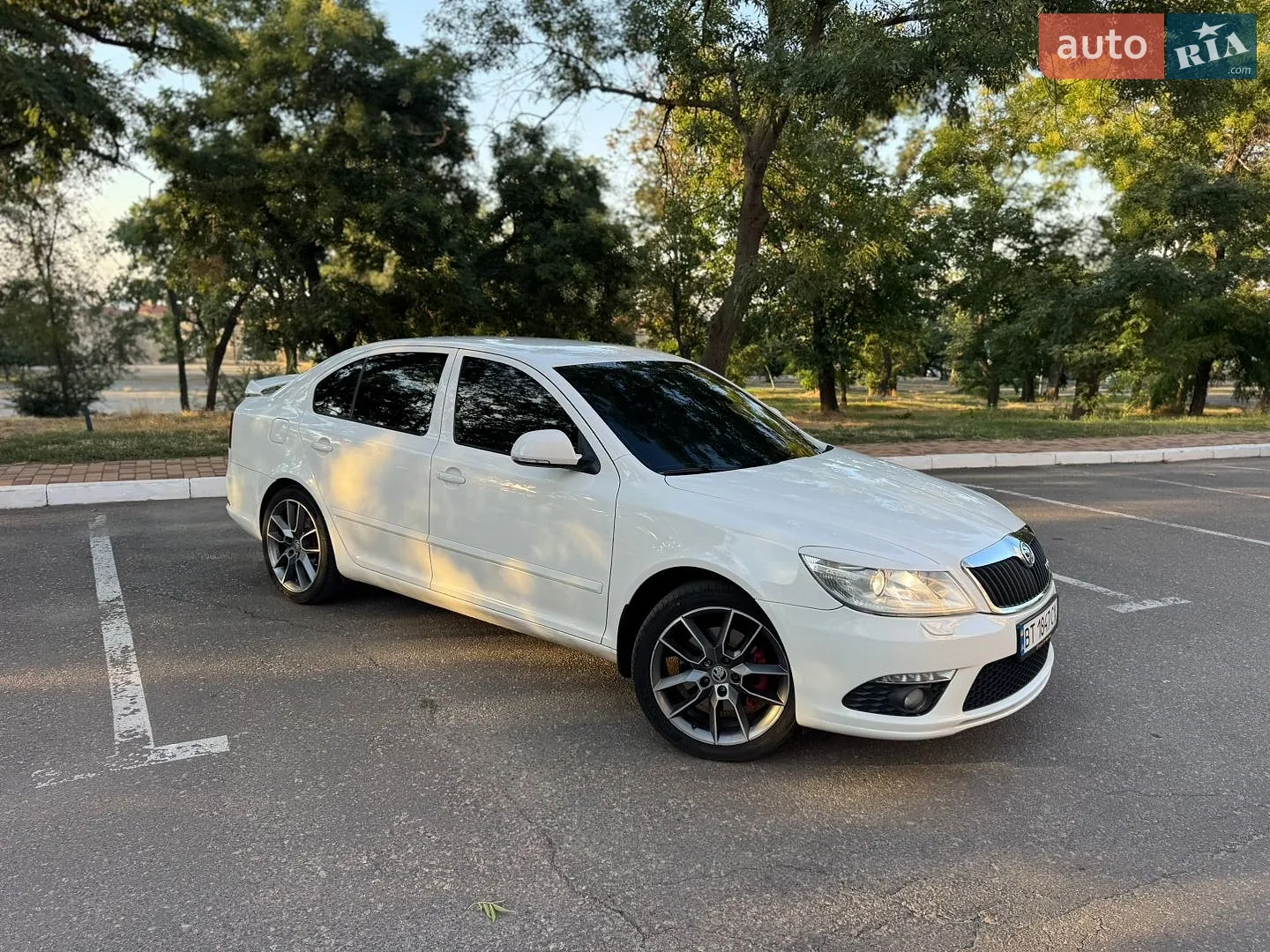 2011 Skoda Octavia - мініатюра 2