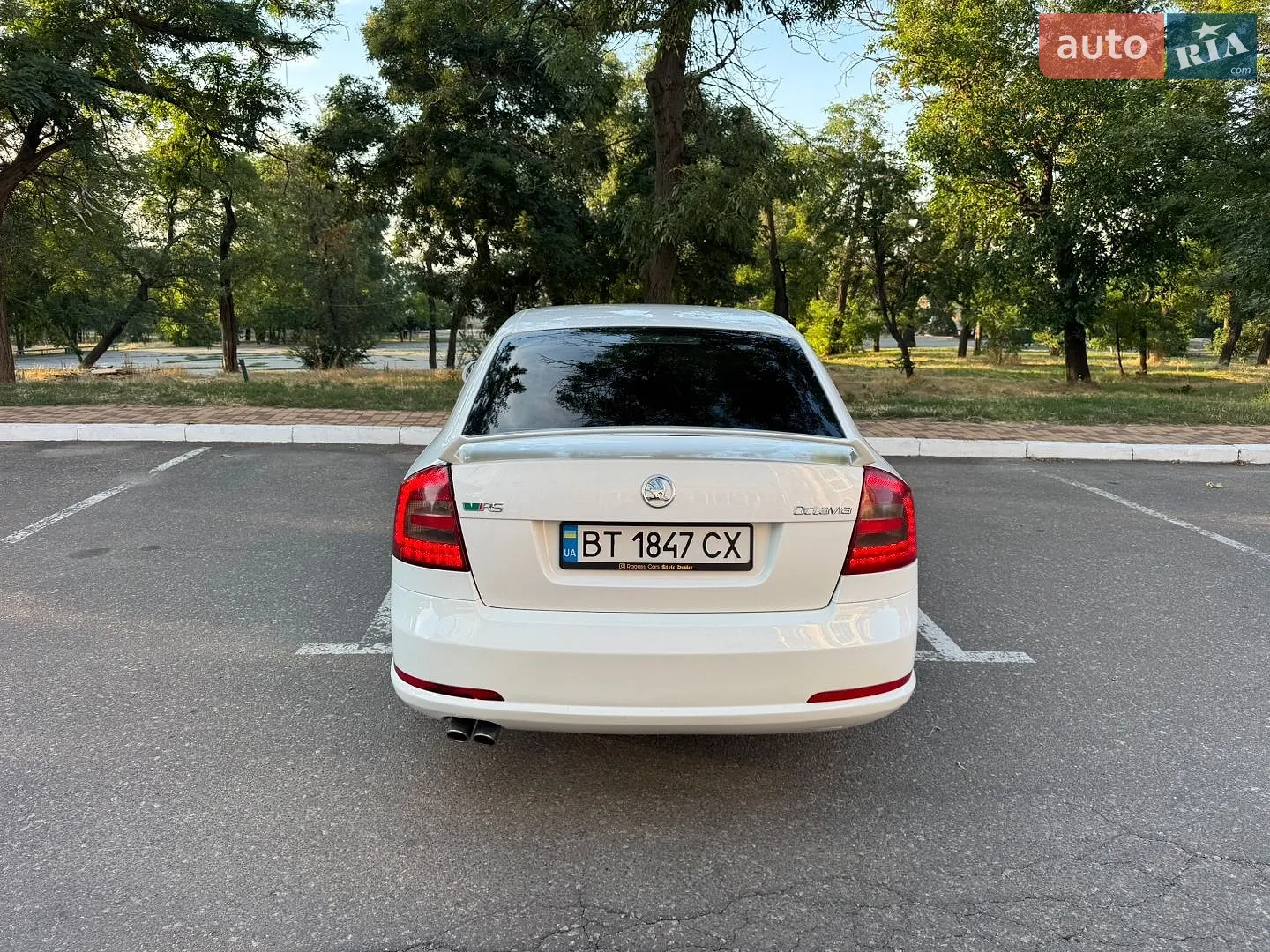2011 Skoda Octavia - мініатюра 10