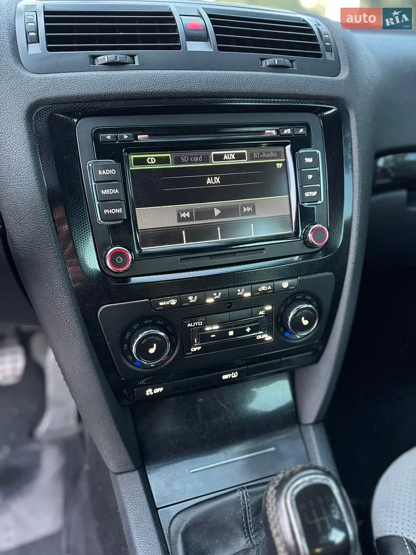 2011 Skoda Octavia - мініатюра 19