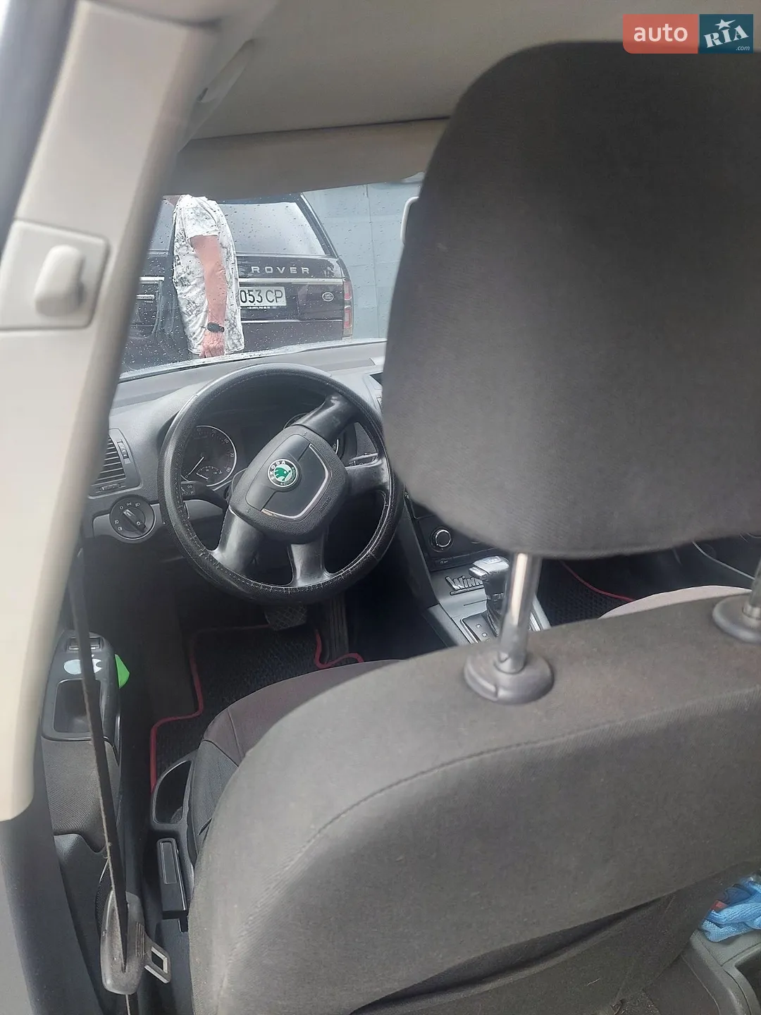 2010 Skoda Octavia - мініатюра 5