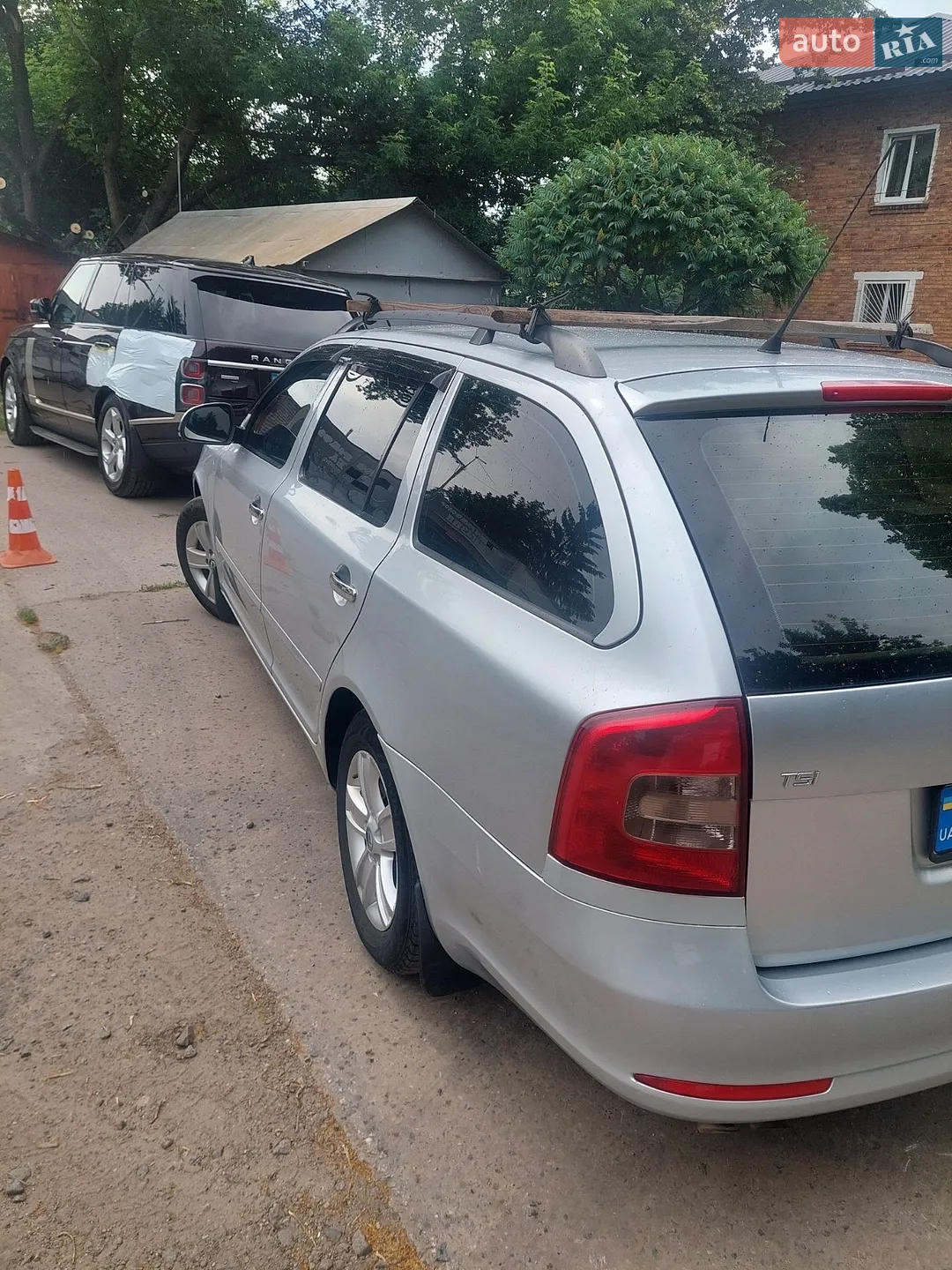 2010 Skoda Octavia - мініатюра 2