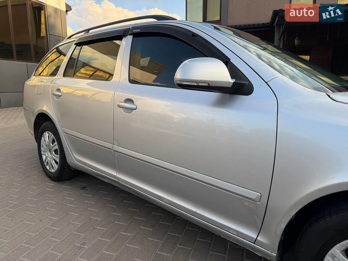 2011 Skoda Octavia - мініатюра 11
