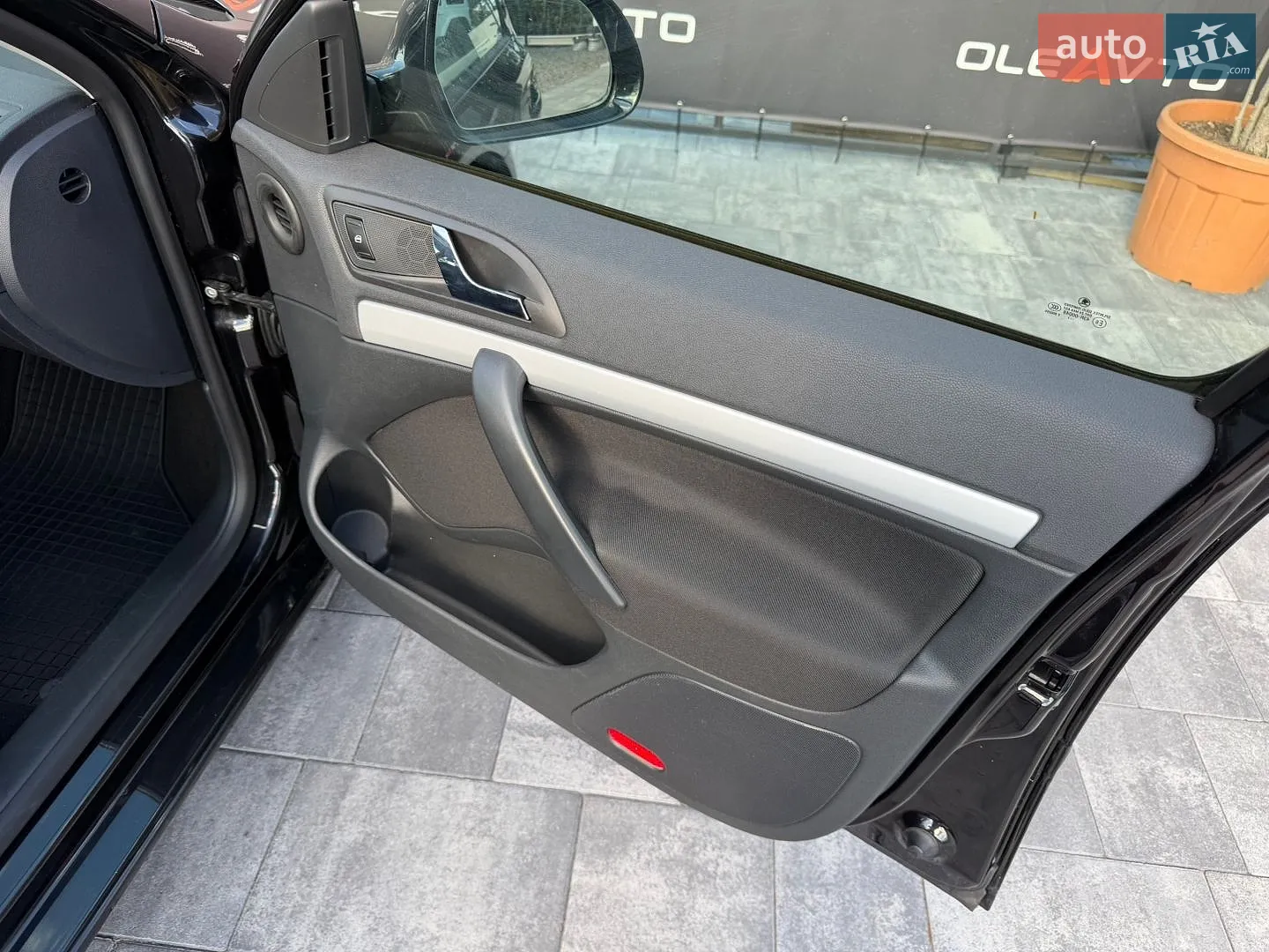 2011 Skoda Octavia - мініатюра 67