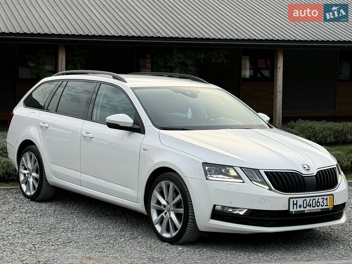 2020 Skoda Octavia - мініатюра 20