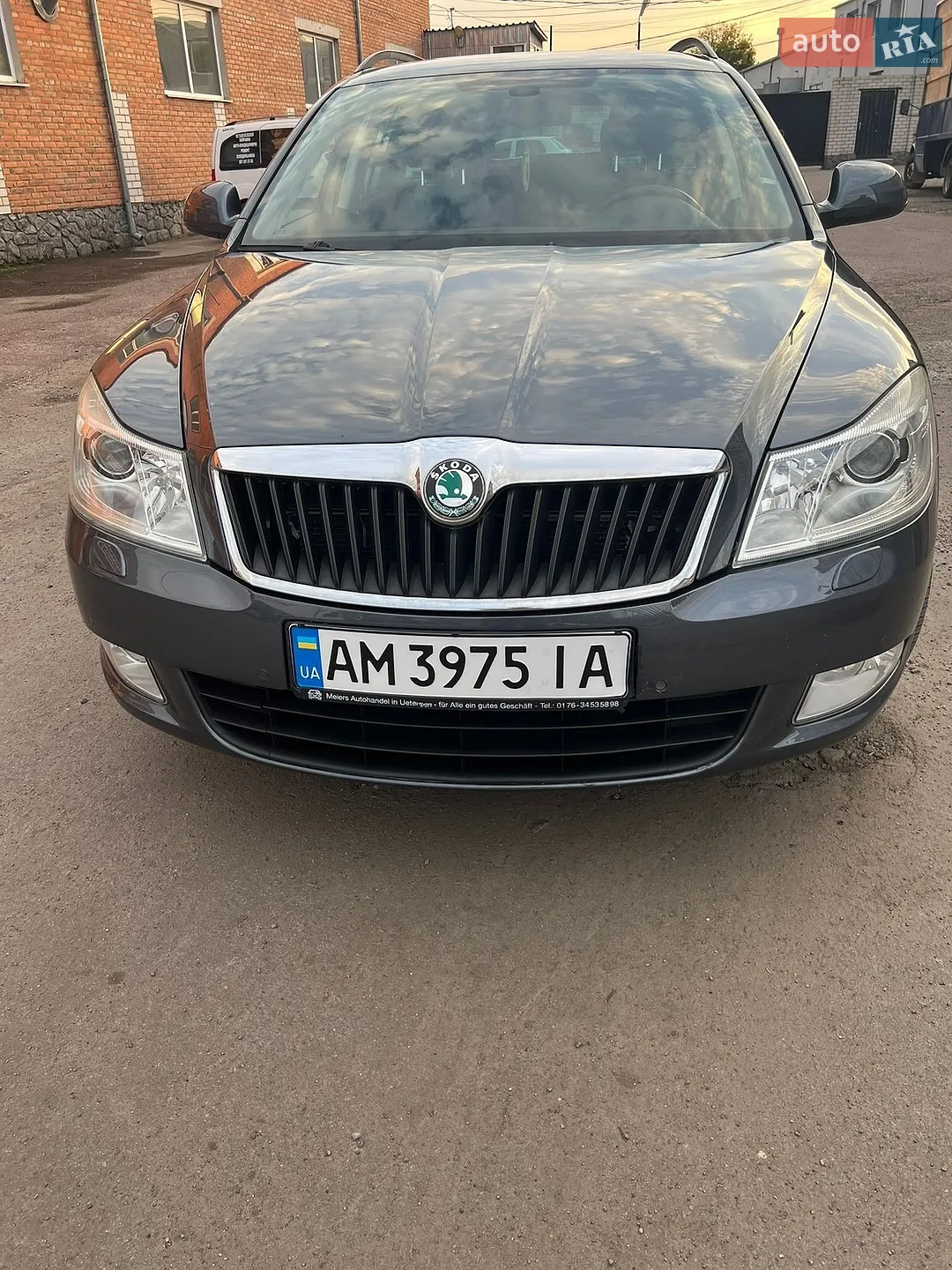 2010 Skoda Octavia - фото 1