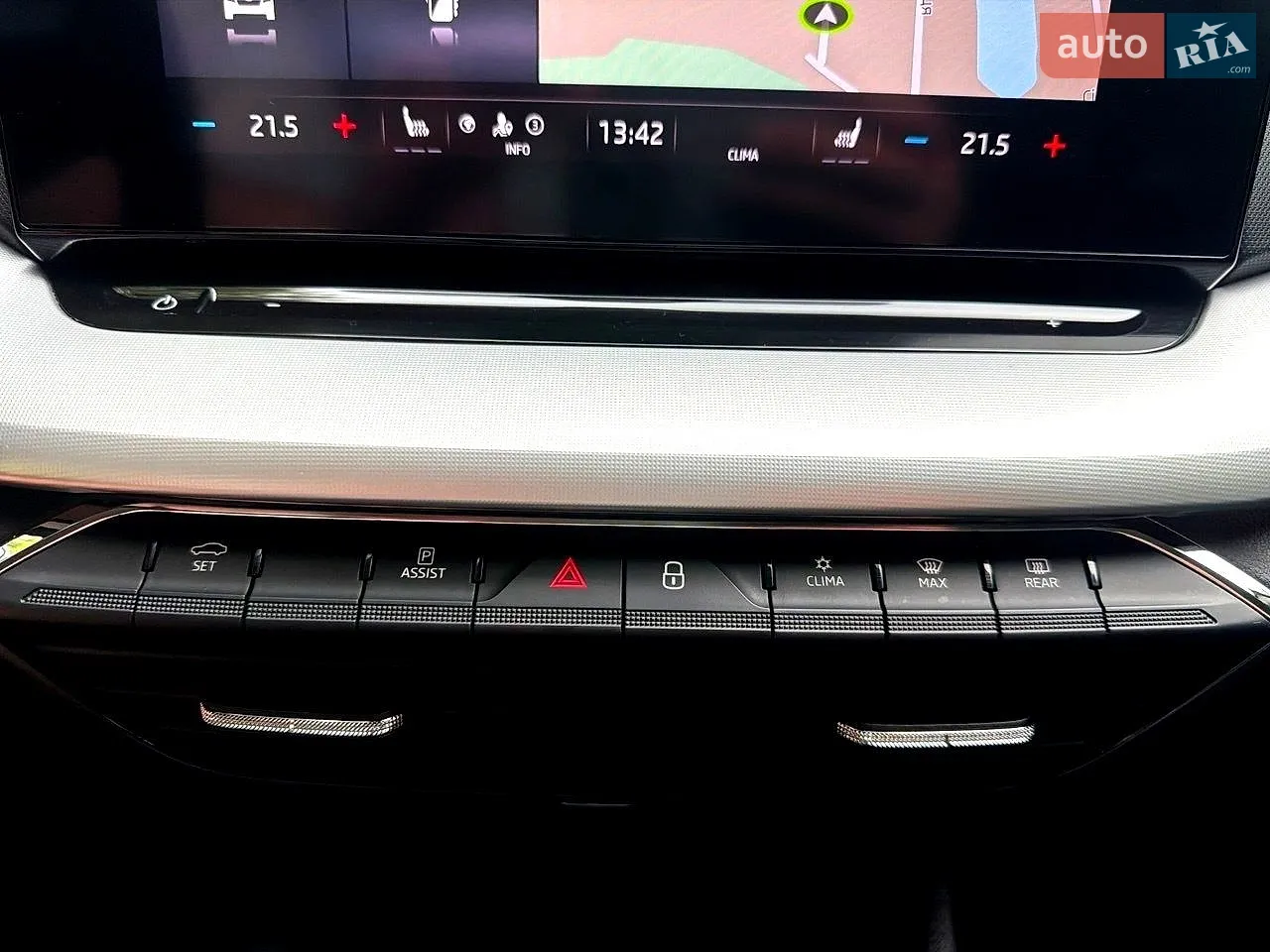 2022 Skoda Octavia - мініатюра 48