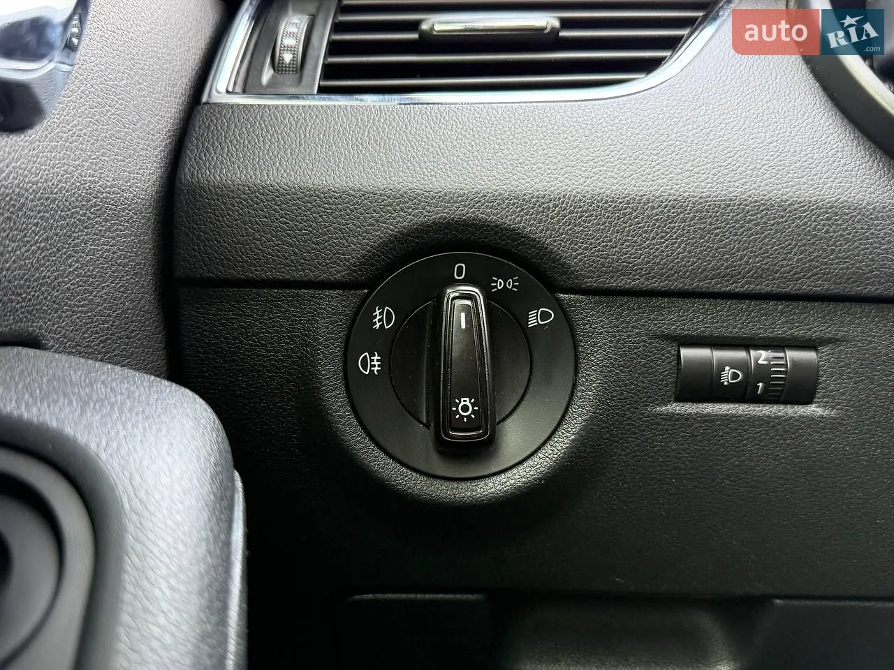 2014 Skoda Octavia - мініатюра 18