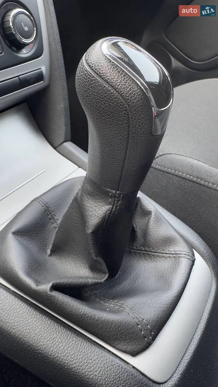 2012 Skoda Octavia - мініатюра 10
