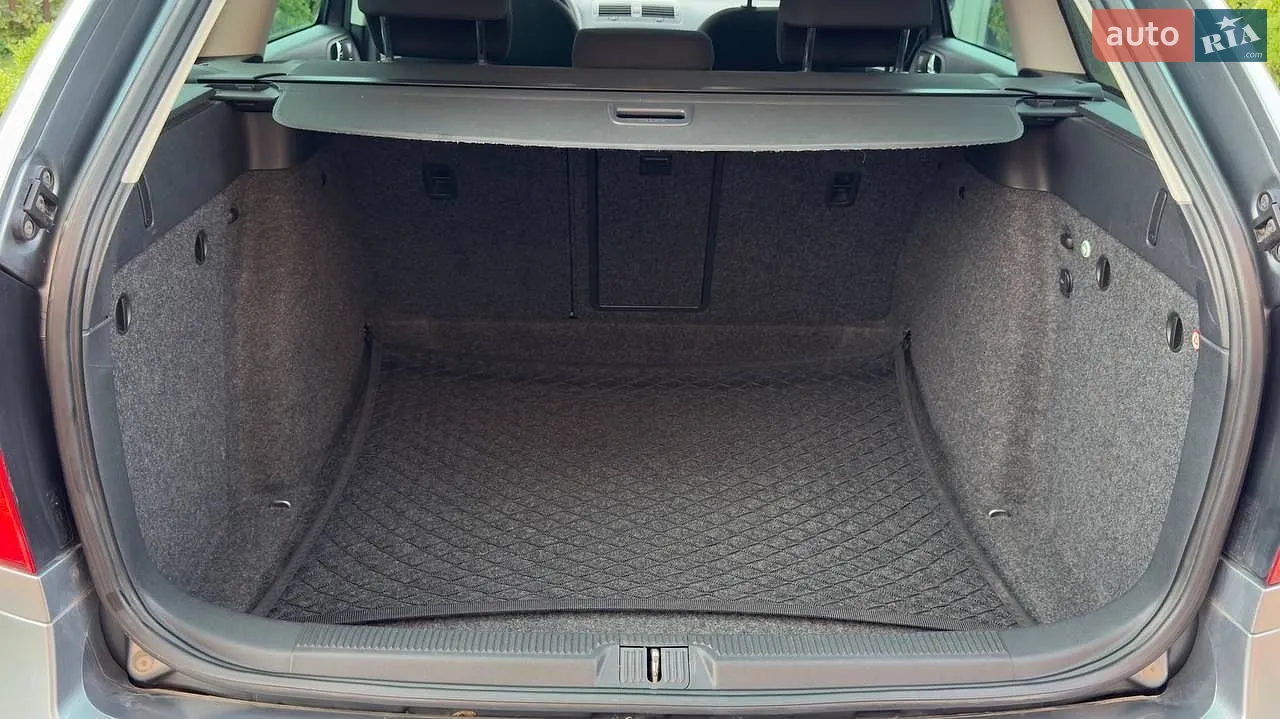 2012 Skoda Octavia - мініатюра 13