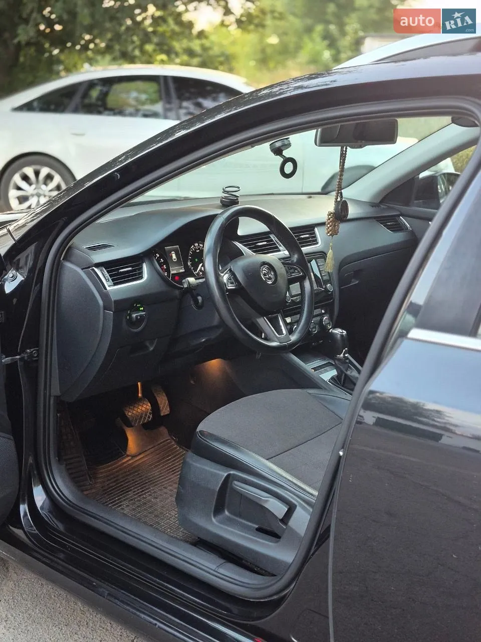 2013 Skoda Octavia - мініатюра 18
