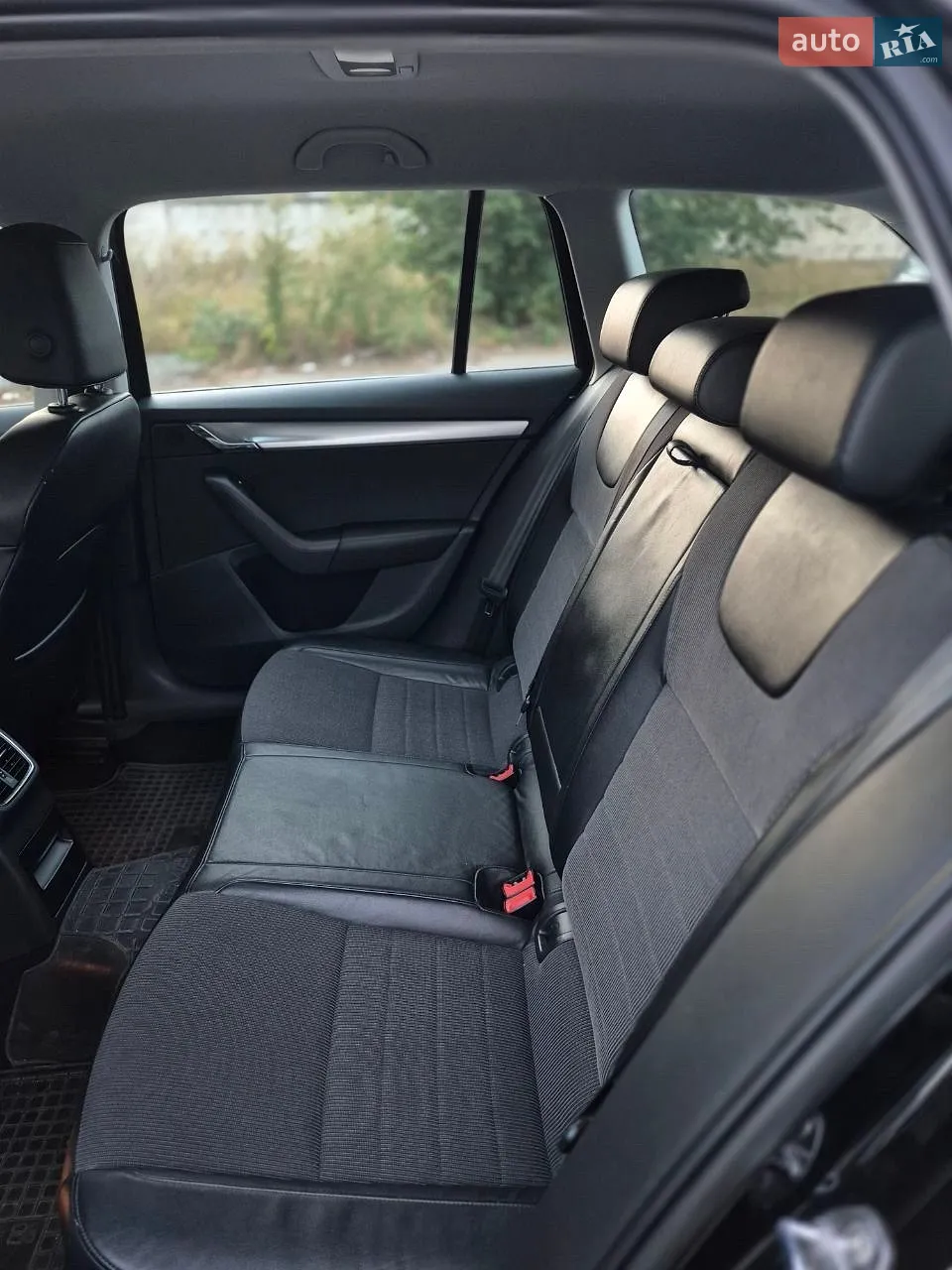 2013 Skoda Octavia - мініатюра 25