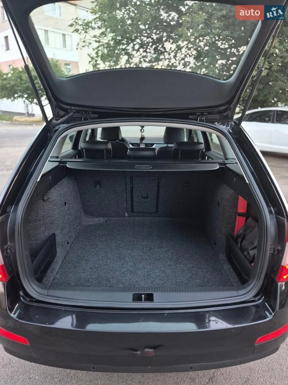 2013 Skoda Octavia - мініатюра 28