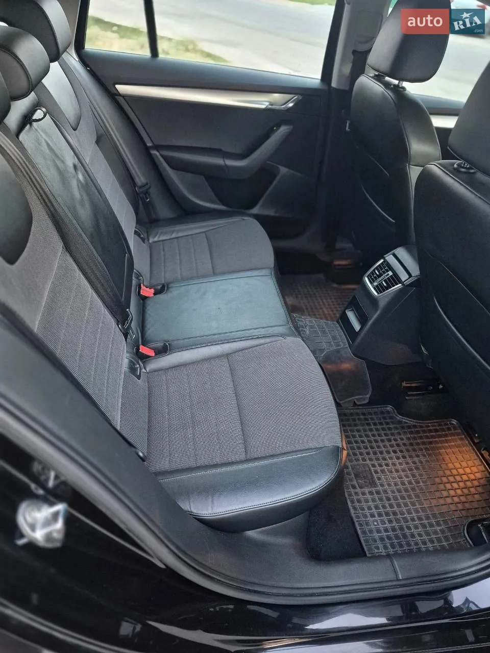 2013 Skoda Octavia - мініатюра 34