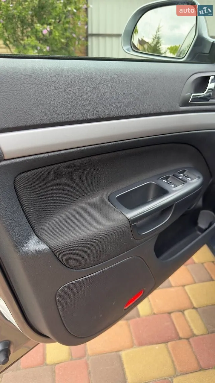 2012 Skoda Octavia - мініатюра 39