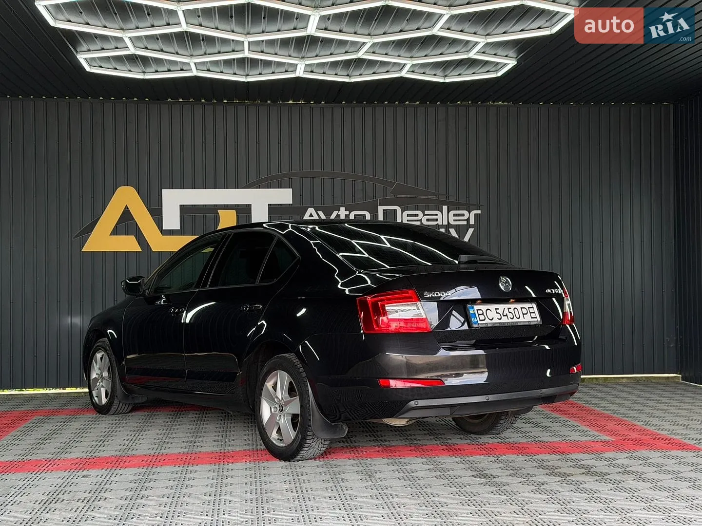 2014 Skoda Octavia - мініатюра 17
