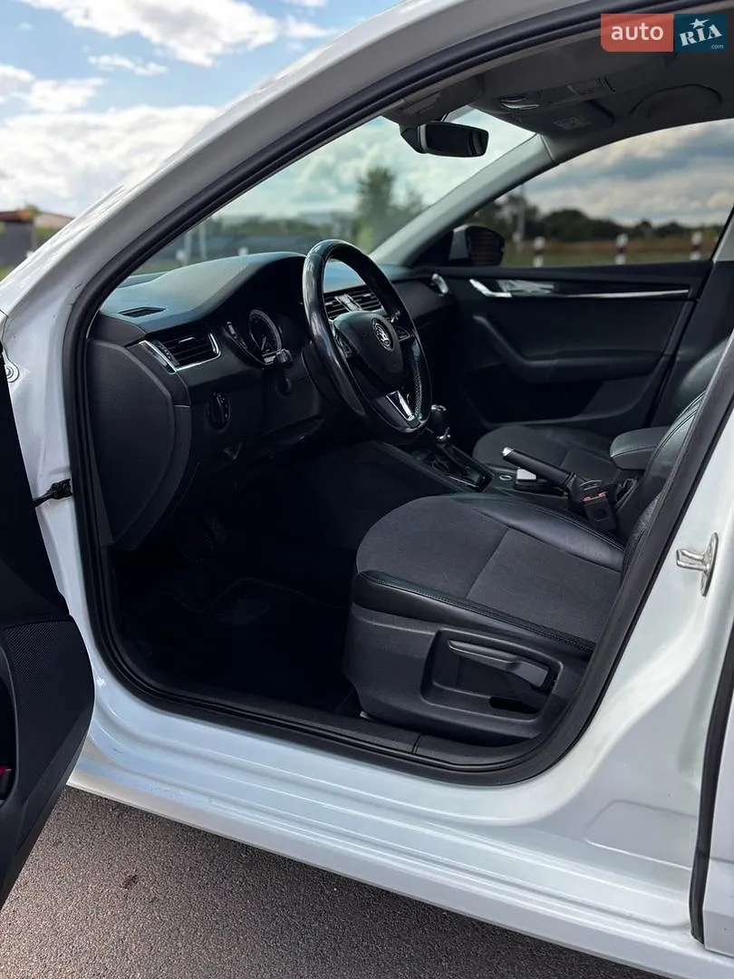 2017 Skoda Octavia - мініатюра 23