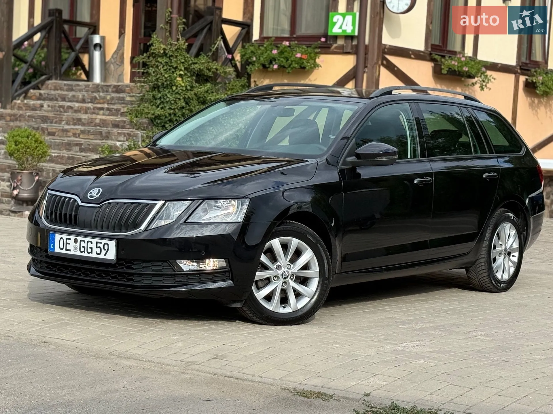 2020 Skoda Octavia - фото 1