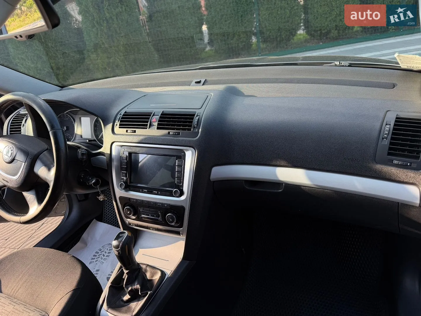 2011 Skoda Octavia - мініатюра 14