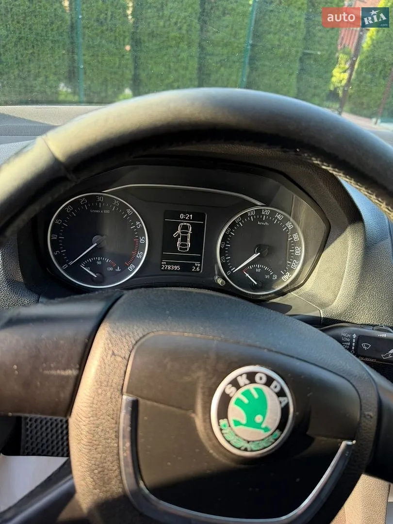 2011 Skoda Octavia - мініатюра 27