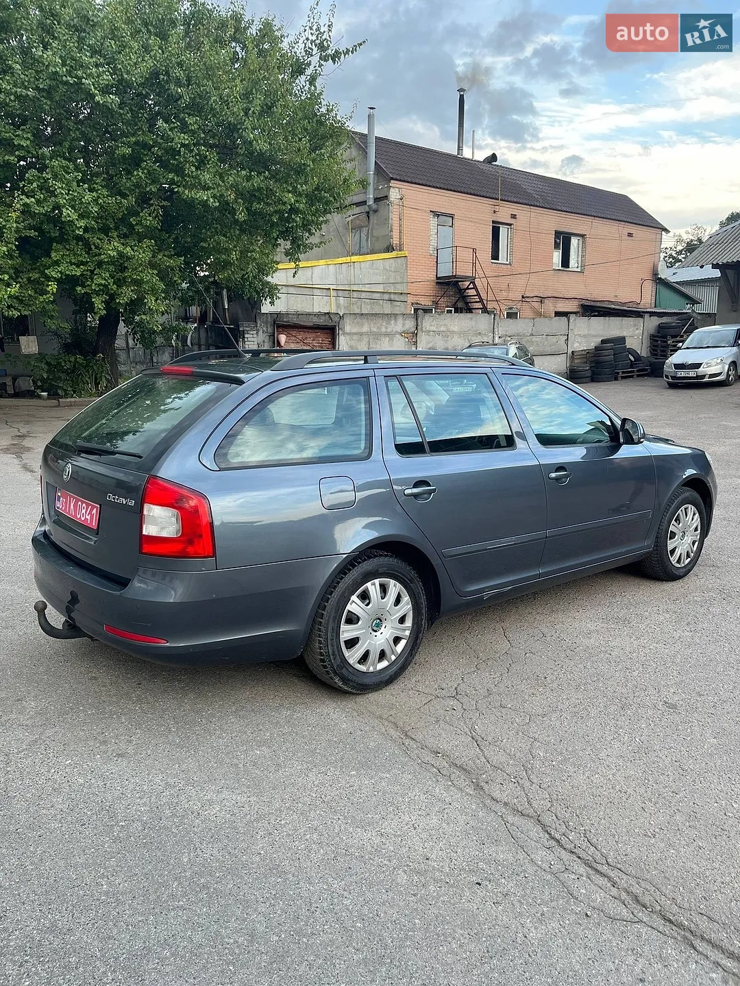 2010 Skoda Octavia - мініатюра 14