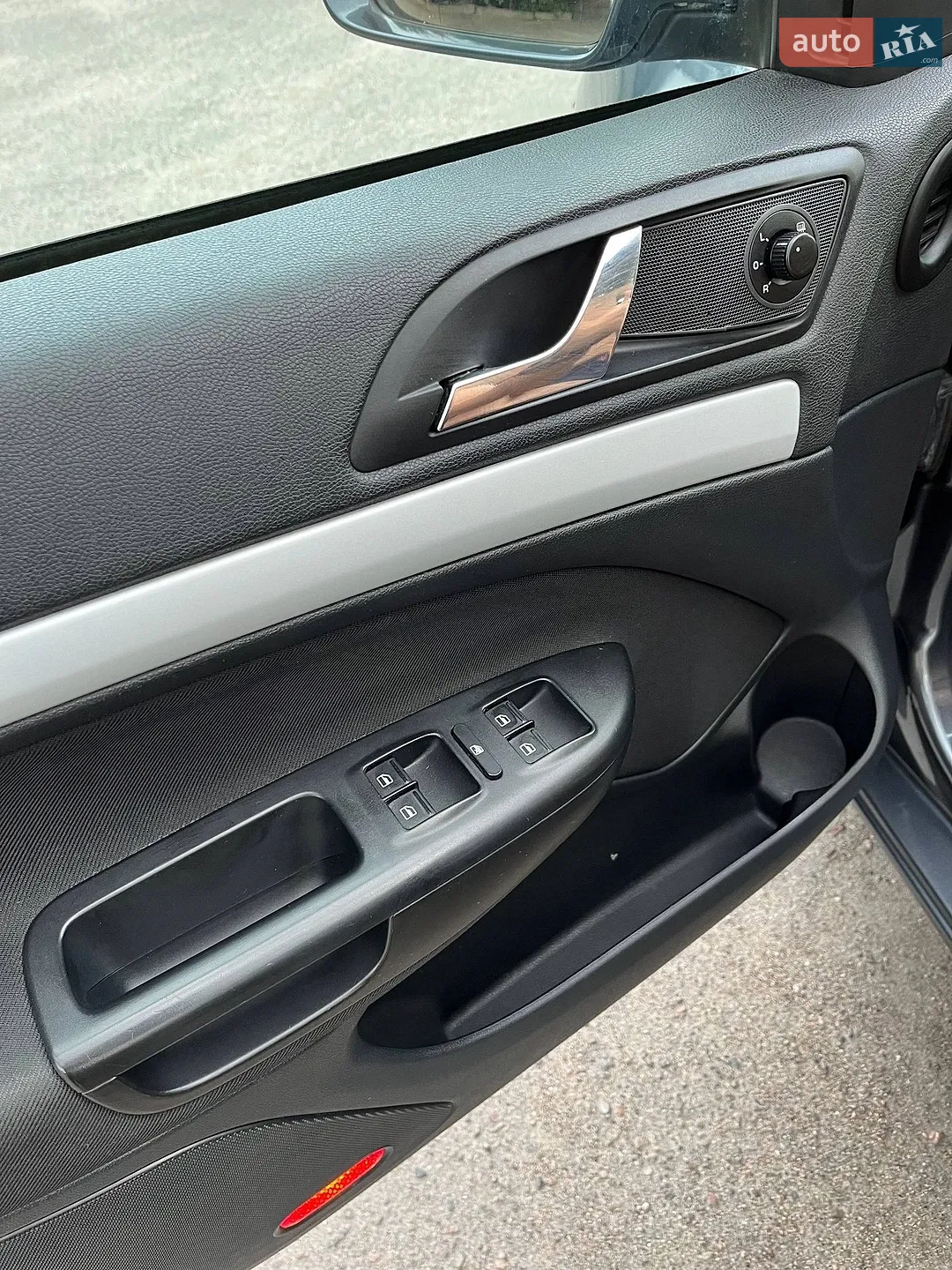 2010 Skoda Octavia - мініатюра 36