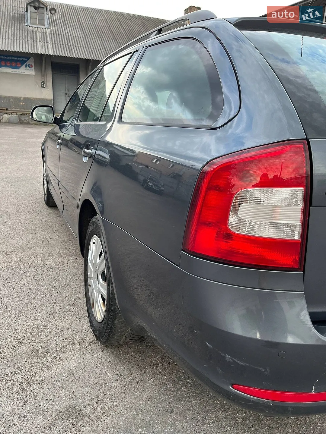2010 Skoda Octavia - мініатюра 22