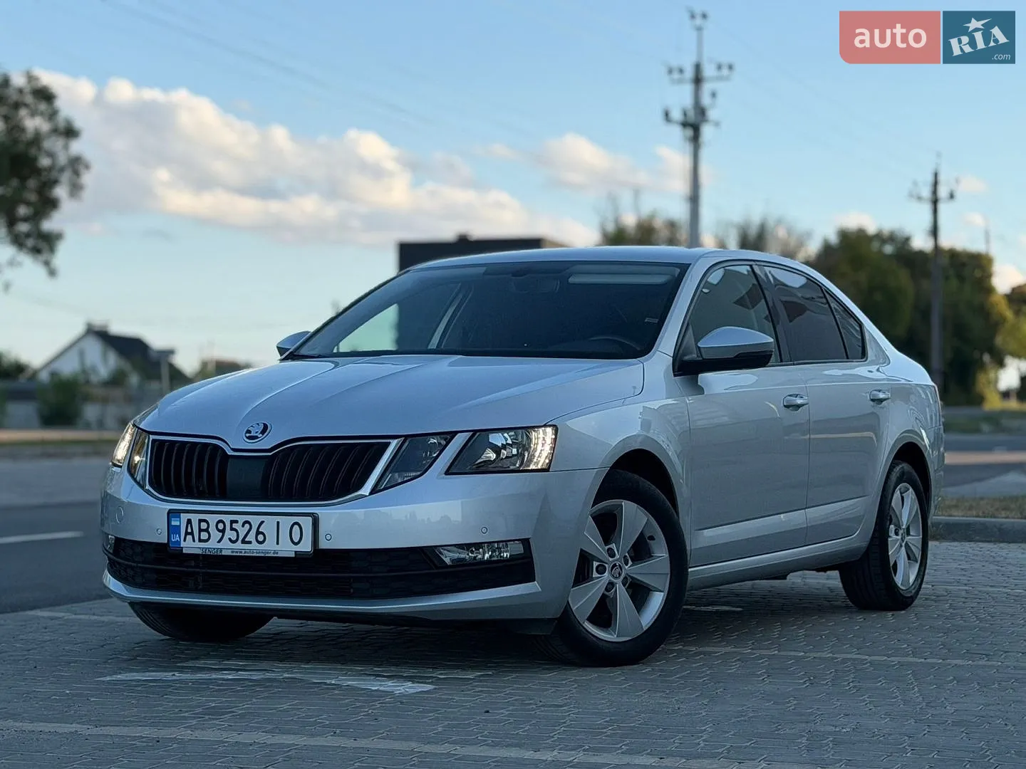 2018 Skoda Octavia - фото 1