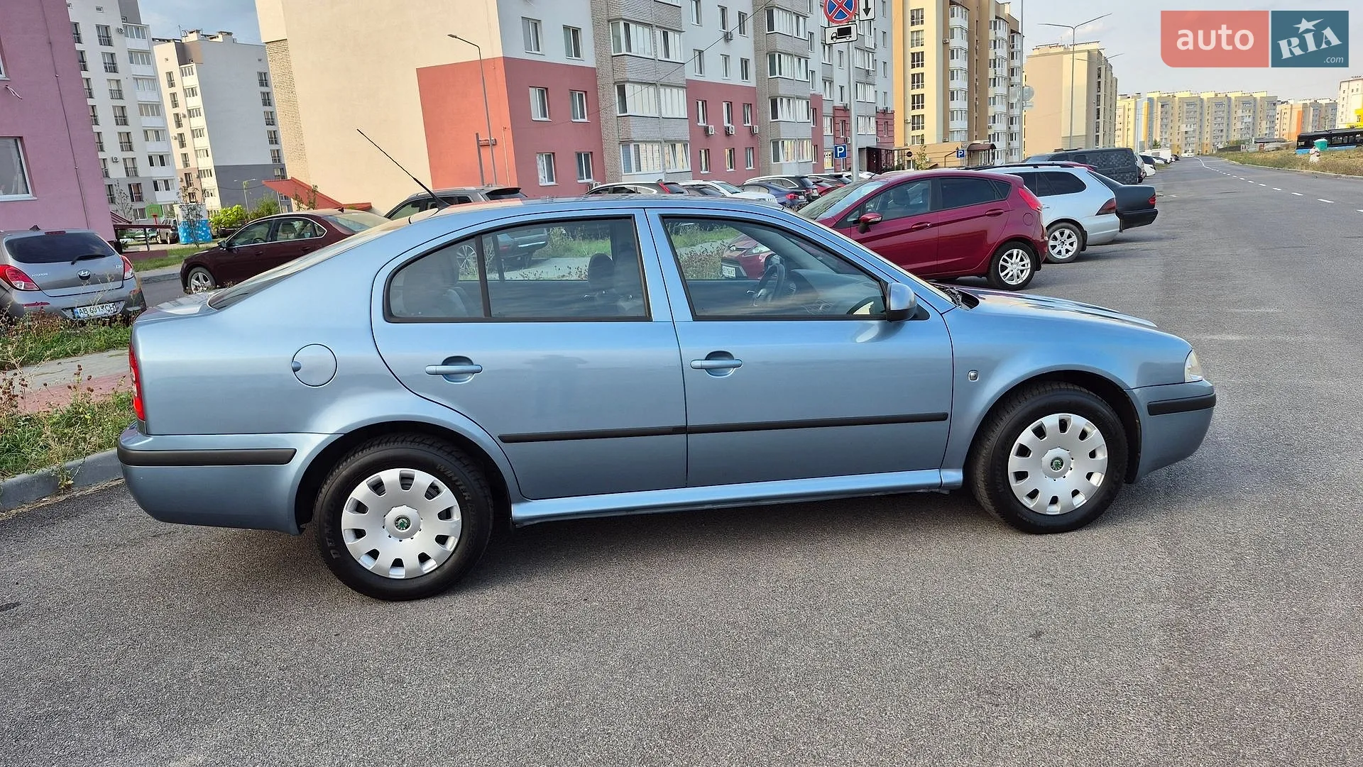2010 Skoda Octavia - мініатюра 15