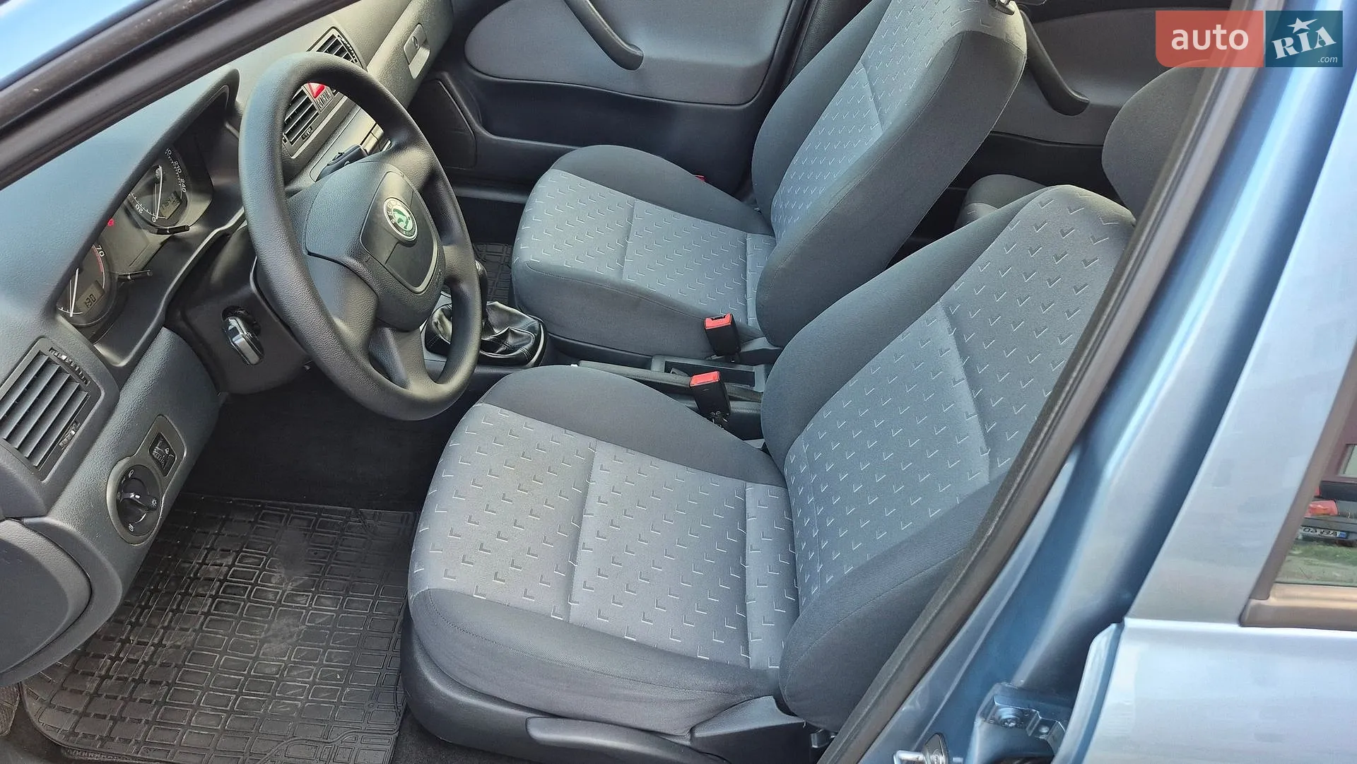 2010 Skoda Octavia - мініатюра 25
