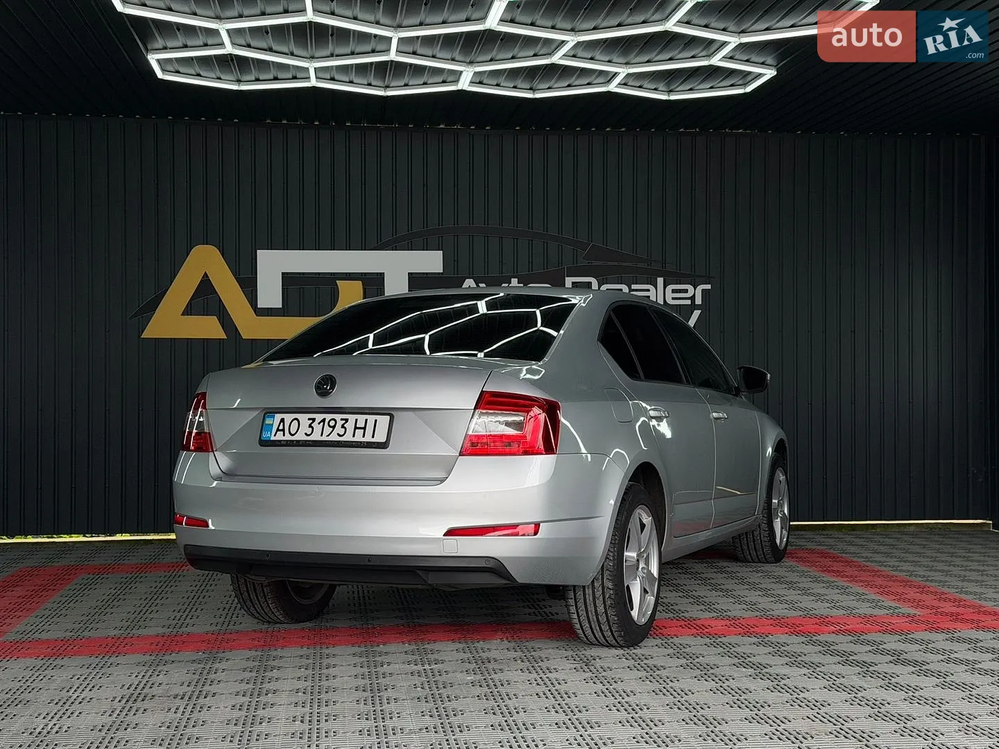 2013 Skoda Octavia - мініатюра 8