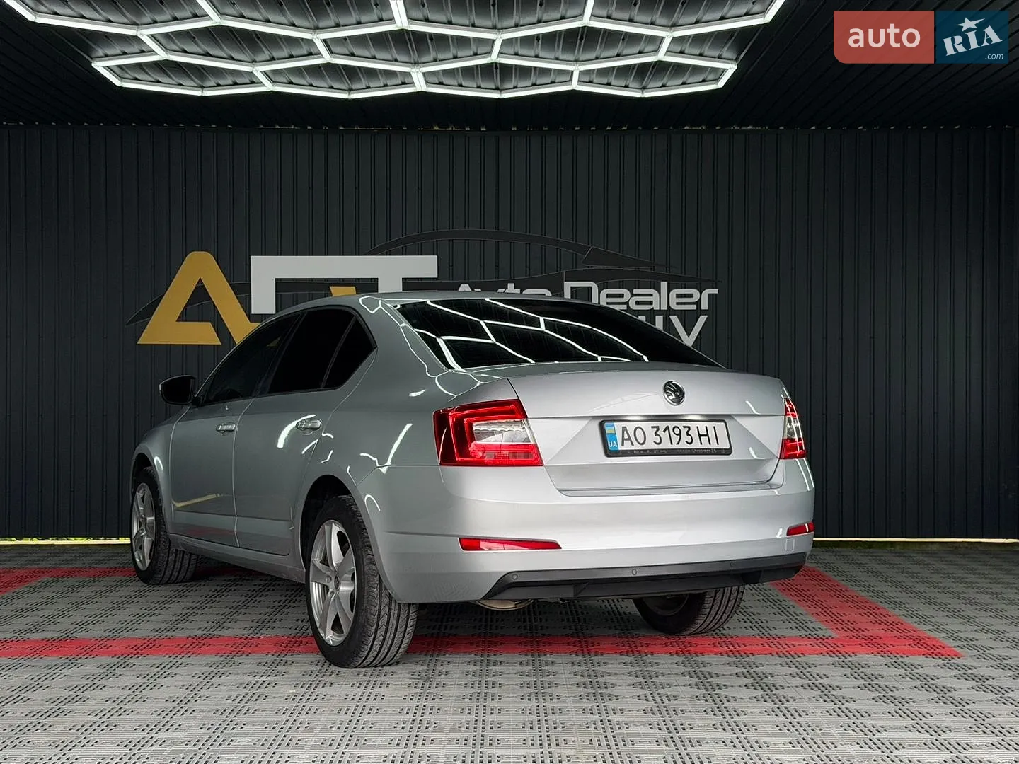 2013 Skoda Octavia - мініатюра 11
