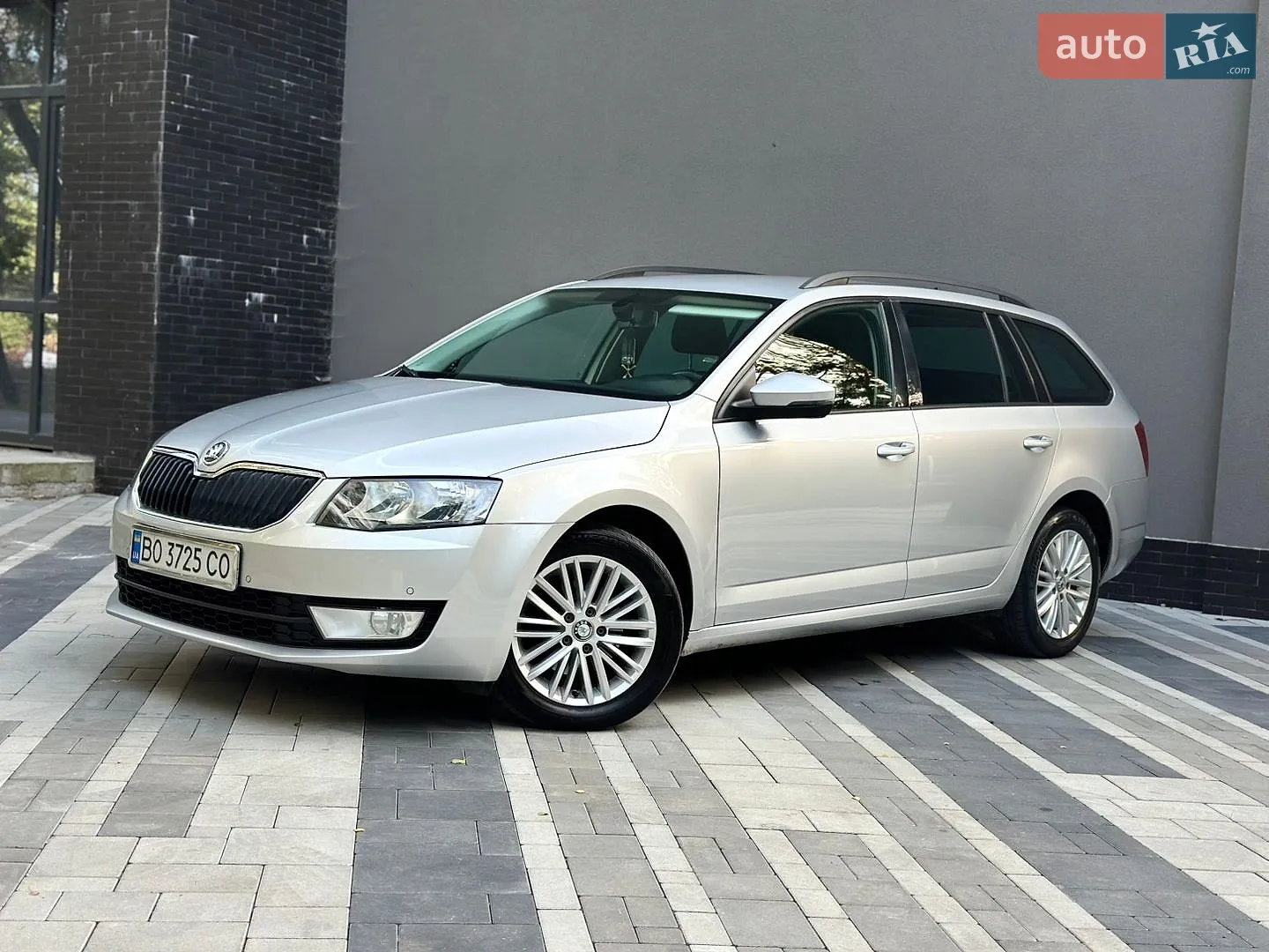 2016 Skoda Octavia - мініатюра 3