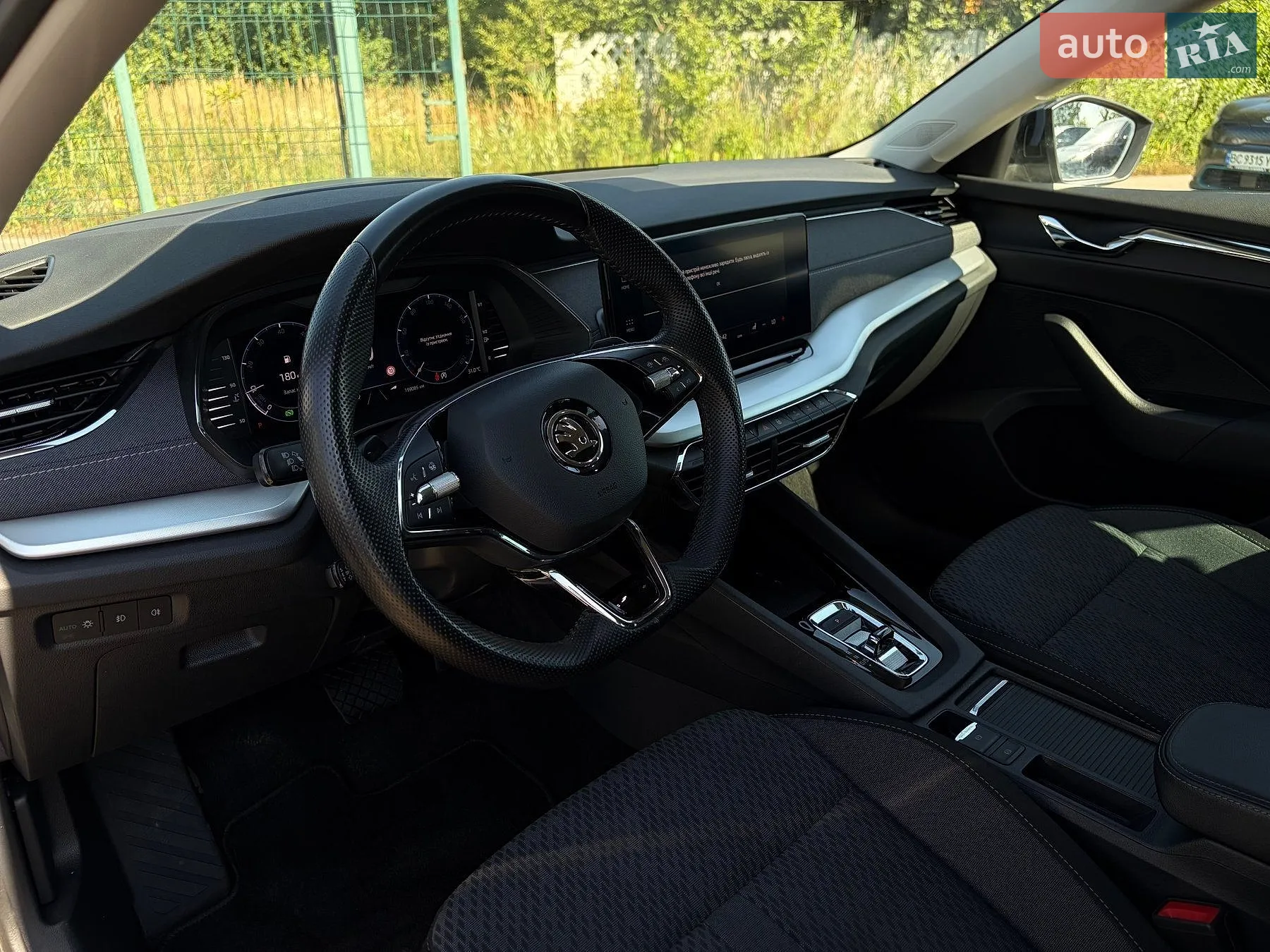 2022 Skoda Octavia - мініатюра 2
