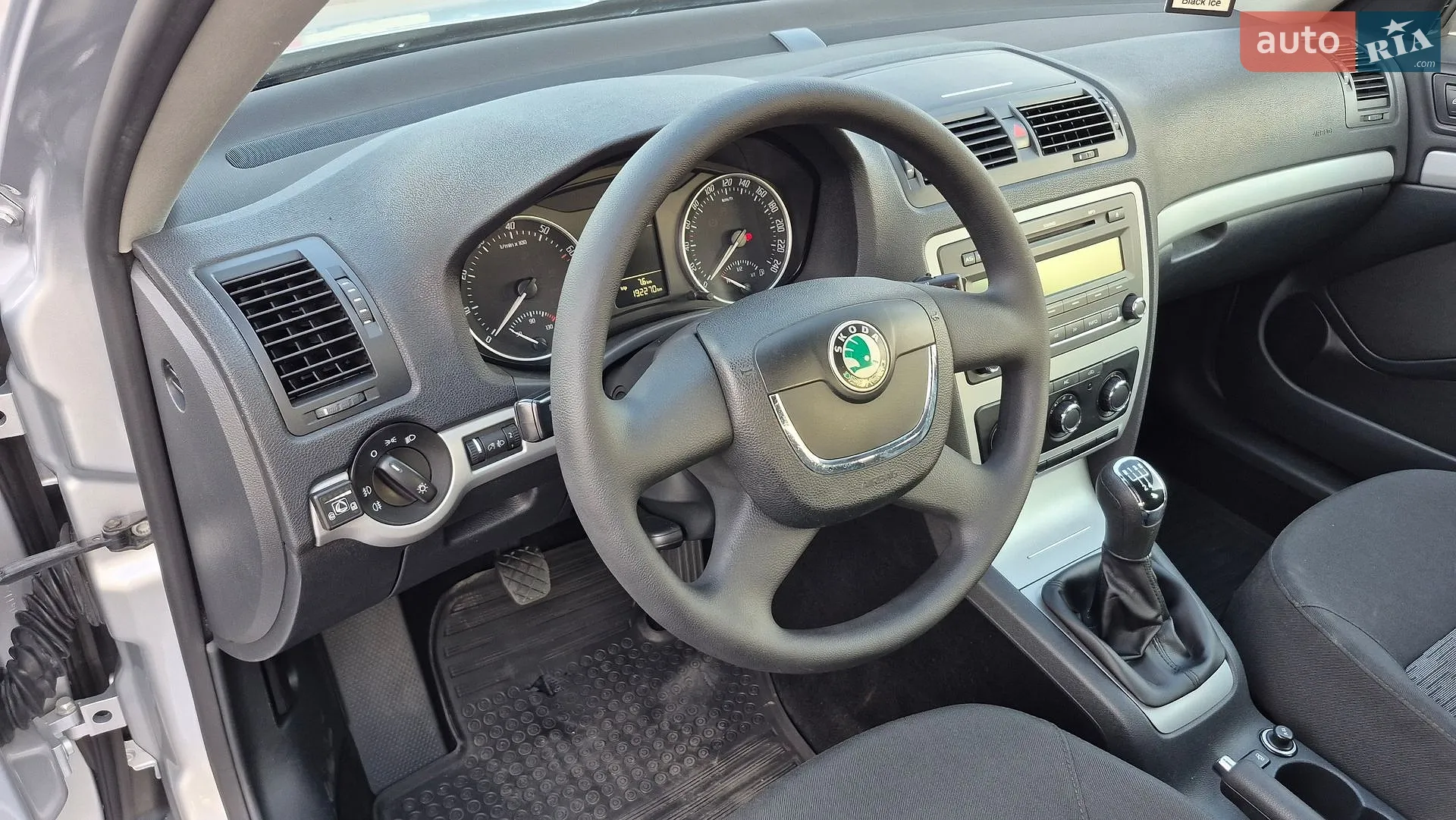 2012 Skoda Octavia - мініатюра 20