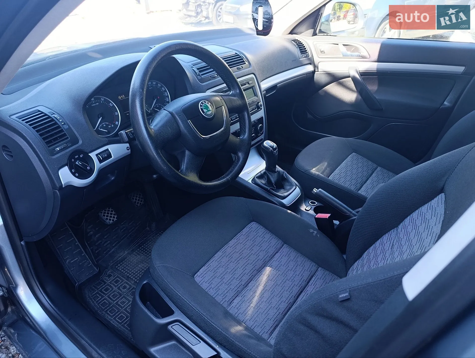 2011 Skoda Octavia - мініатюра 14