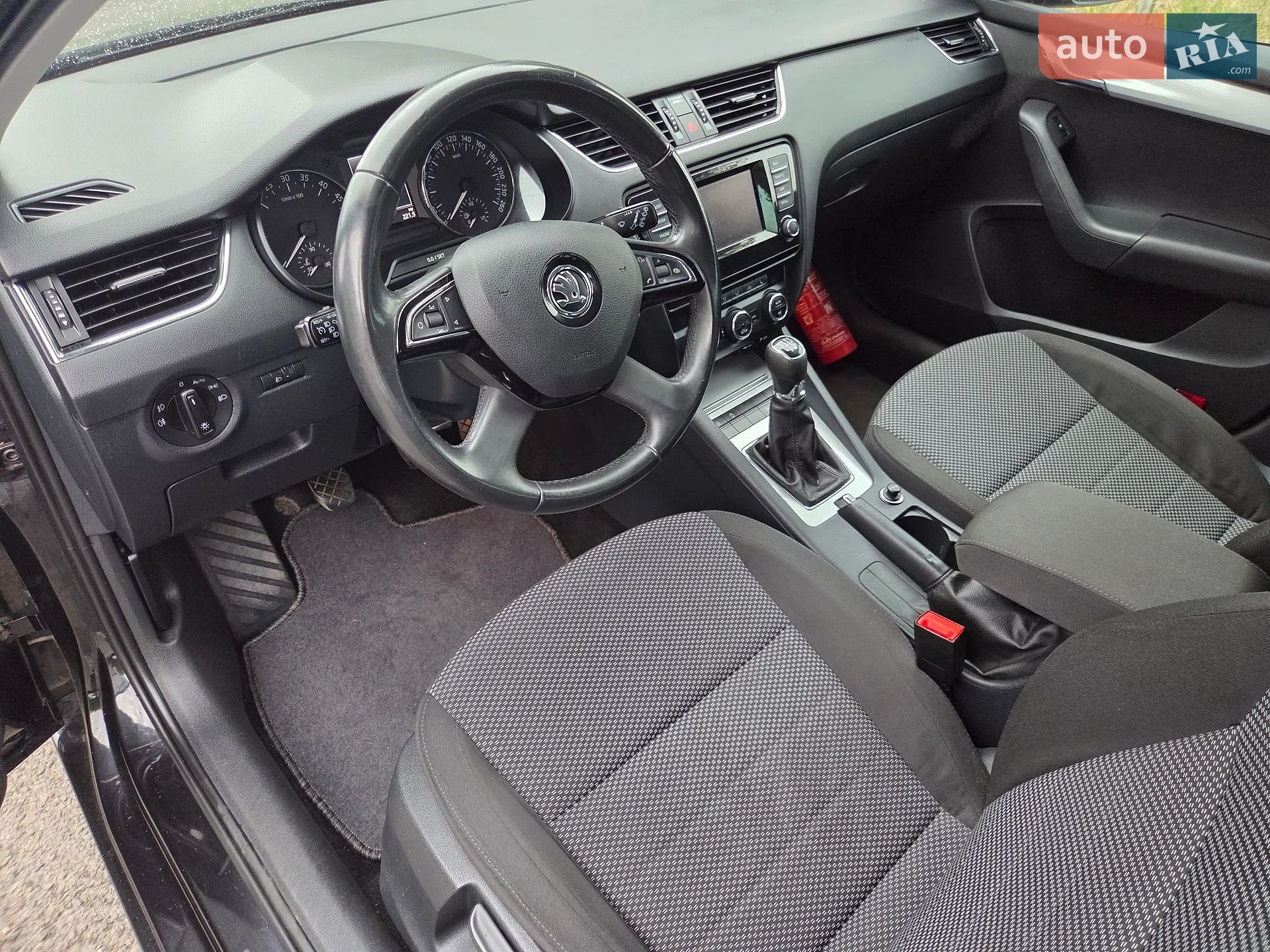 2013 Skoda Octavia - мініатюра 12