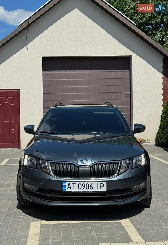 2016 Skoda Octavia - мініатюра 11