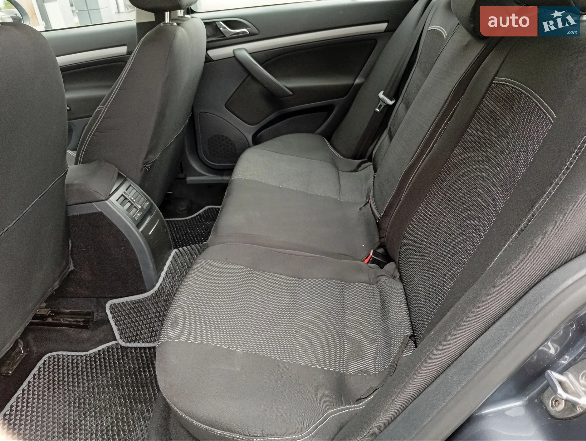 2012 Skoda Octavia - мініатюра 33