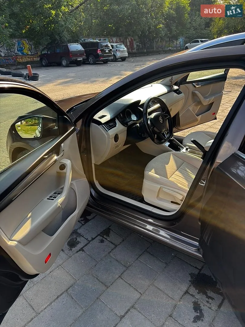 2017 Skoda Octavia - мініатюра 8