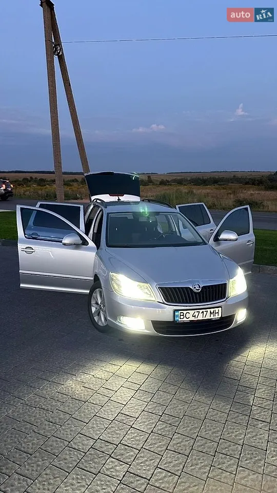 2011 Skoda Octavia - мініатюра 17