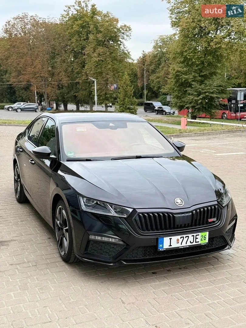 2023 Skoda Octavia - фото 1