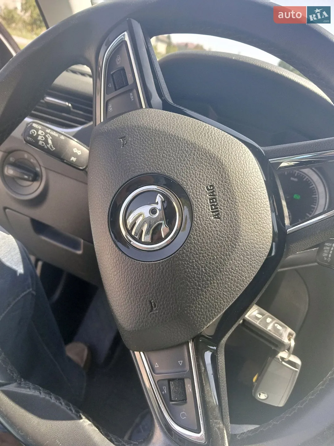 2020 Skoda Octavia - мініатюра 15