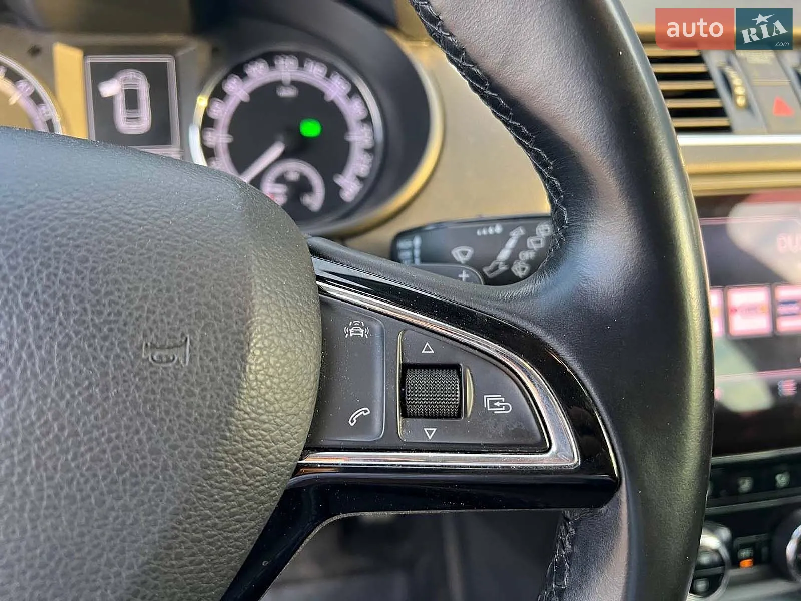 2017 Skoda Octavia - мініатюра 25