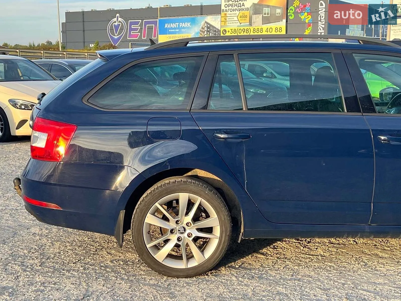 2017 Skoda Octavia - мініатюра 9
