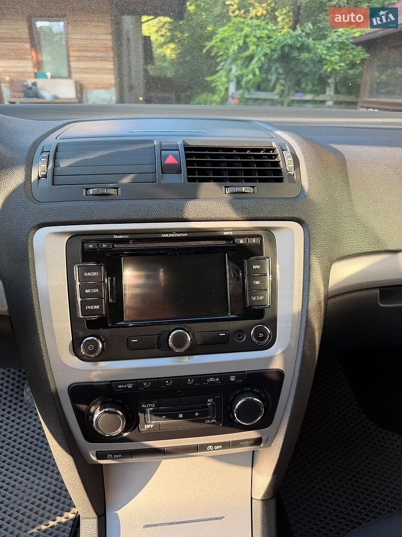 2012 Skoda Octavia - мініатюра 10