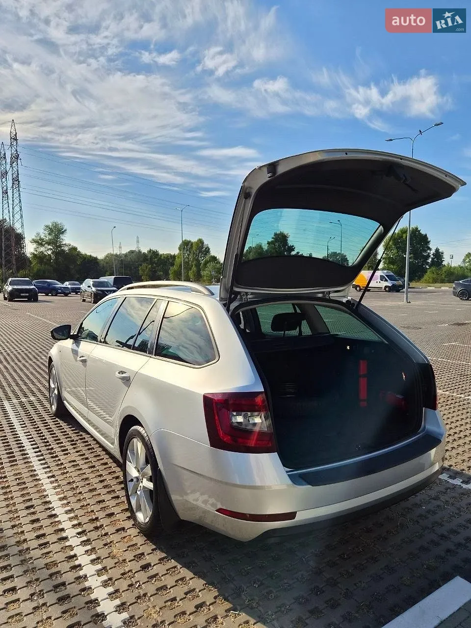 2017 Skoda Octavia - мініатюра 8